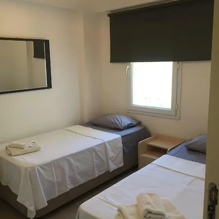 Gun Batimi Manzarali 2+1 Apart Daire Havuzlu Giris