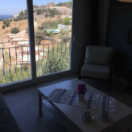 Gun Batimi Manzarali 2+1 Apart Daire Havuzlu